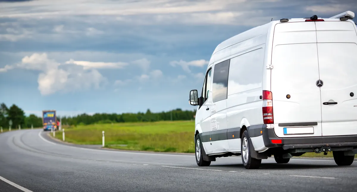 Kleintransporter und Pkw-Kurier von No-Cargo