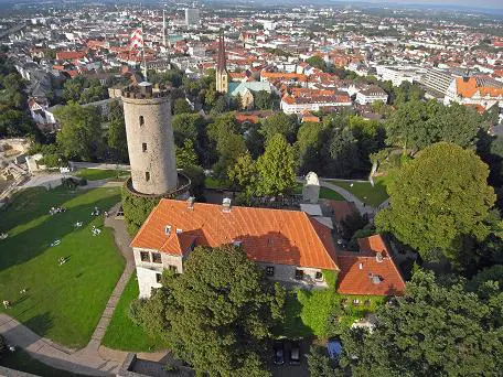 Bielefeld – Direktfahrt & Expresstransport