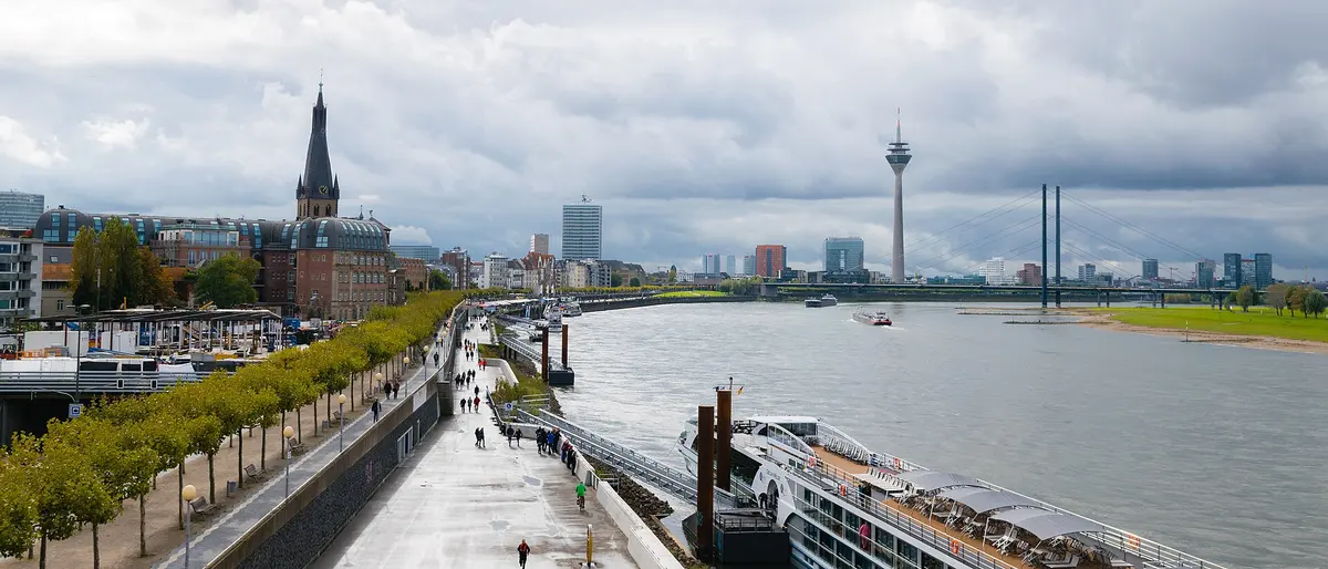 Düsseldorf – Direktfahrt & Expresstransport